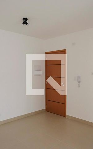 Apartamento para alugar com 84m², 2 quartos e 2 vagasSala