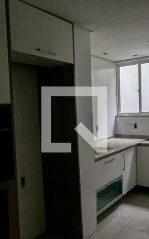 Casa para alugar com 250m², 3 quartos e 5 vagas Casa para alugar com 250m², 3 quartos e 5 vagasCozinha