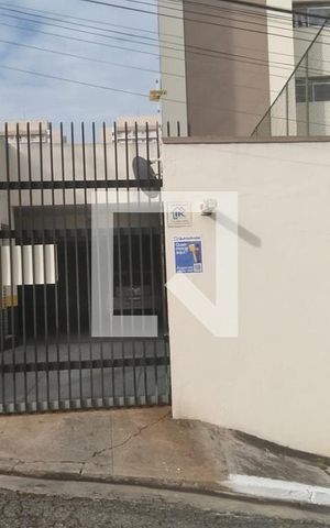 Apartamento para alugar com 53m², 2 quartos e 1 vaga Apartamento para alugar com 53m², 2 quartos e 1 vagaFachada