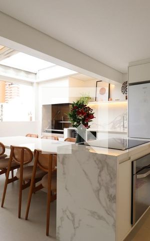 Apartamento à venda com 85m², 2 quartos e 2 vagasVaranda gourmet