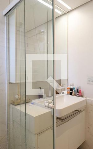 Apartamento à venda com 85m², 2 quartos e 2 vagasBanheiro da Suíte