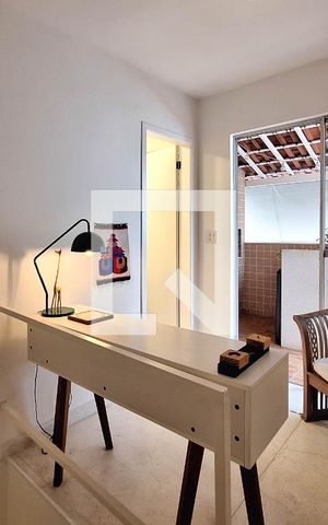 Apartamento para alugar com 158m², 3 quartos e 1 vaga Apartamento para alugar com 158m², 3 quartos e 1 vagaCorredor 2 andar