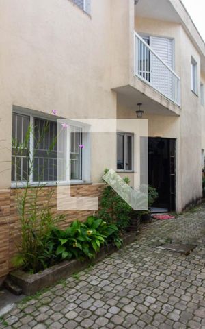 Casa de condomínio à venda com 73m², 2 quartos e 1 vaga Casa de condomínio à venda com 73m², 2 quartos e 1 vagaÁrea Externa