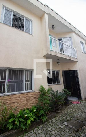 Casa de condomínio à venda com 73m², 2 quartos e 1 vaga Casa de condomínio à venda com 73m², 2 quartos e 1 vagaÁrea Externa