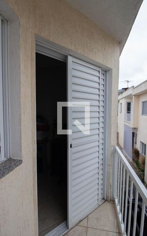Casa de condomínio à venda com 73m², 2 quartos e 1 vaga Casa de condomínio à venda com 73m², 2 quartos e 1 vagaSacada