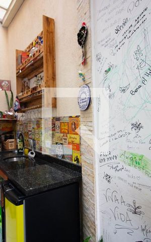 Casa de condomínio à venda com 73m², 2 quartos e 1 vaga Casa de condomínio à venda com 73m², 2 quartos e 1 vagaCozinha e Área de Serviço