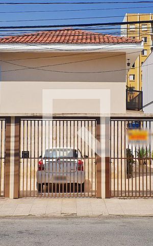 Casa de condomínio à venda com 125m², 2 quartos e 1 vaga Casa de condomínio à venda com 125m², 2 quartos e 1 vagaFachada