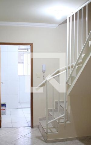 Apartamento para alugar com 60m², 2 quartos e sem vagaSala