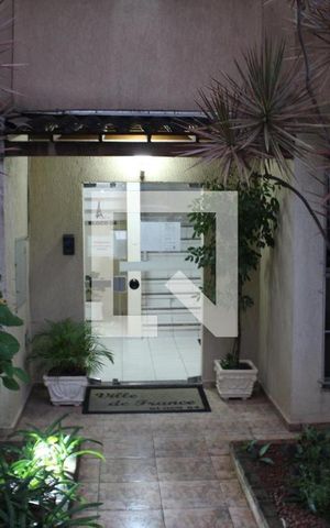 Apartamento para alugar com 60m², 2 quartos e sem vagaÁrea comum