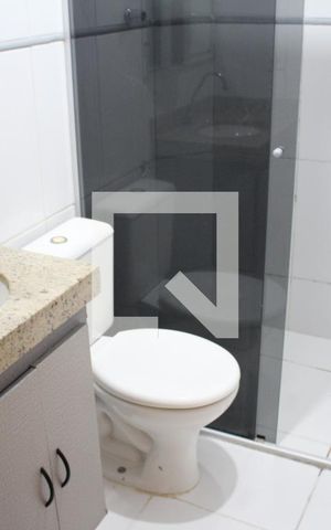 Apartamento para alugar com 60m², 2 quartos e sem vagaBanheiro