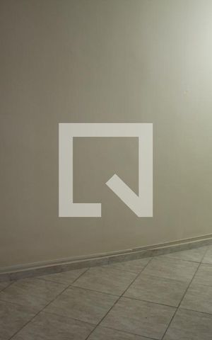 Apartamento para alugar com 60m², 2 quartos e sem vaga2º andar
