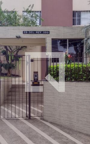 Apartamento para alugar com 53m², 2 quartos e 1 vaga Apartamento para alugar com 53m², 2 quartos e 1 vagaFachada
