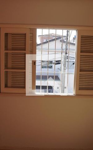 Casa para alugar com 147m², 3 quartos e 2 vagasSuíte