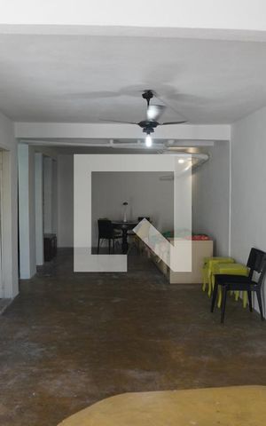 Casa para alugar com 147m², 3 quartos e 2 vagasÁrea de Serviço