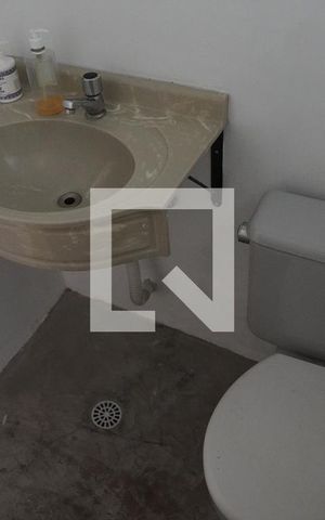 Casa para alugar com 147m², 3 quartos e 2 vagasBanheiro de serviço