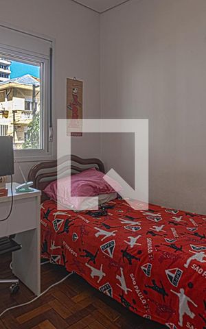 Casa à venda com 300m², 4 quartos e 8 vagas Casa à venda com 300m², 4 quartos e 8 vagasquarto2