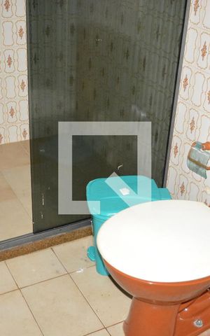 Casa para alugar com 185m², 2 quartos e 1 vagaQuarto 2 com banheiro