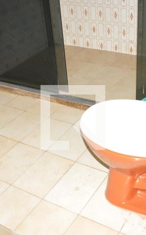 Casa para alugar com 185m², 2 quartos e 1 vagaQuarto 2 com banheiro