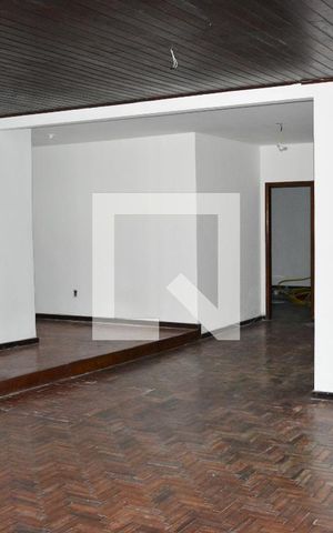 Casa para alugar com 185m², 2 quartos e 1 vagaSala