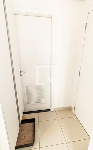 Apartamento à venda com 180m², 4 quartos e 3 vagas Apartamento à venda com 180m², 4 quartos e 3 vagasÁrea de Serviço