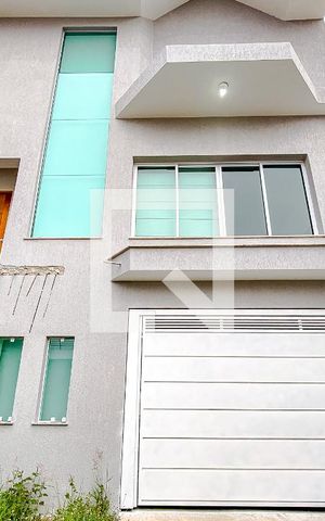 Casa à venda com 470m², 3 quartos e NaN vagasÁrea externa/Garagem