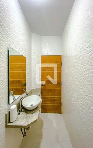 Casa à venda com 470m², 3 quartos e NaN vagasLavabo