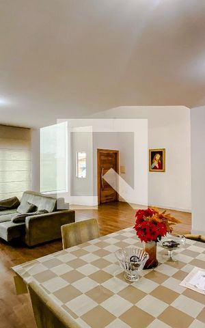 Casa à venda com 470m², 3 quartos e NaN vagasSala