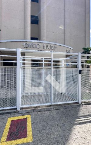 Studio para alugar com 27m², 1 quarto e 1 vagaFachada
