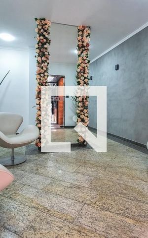 Apartamento à venda com 180m², 4 quartos e 3 vagas Apartamento à venda com 180m², 4 quartos e 3 vagasHall de Entrada