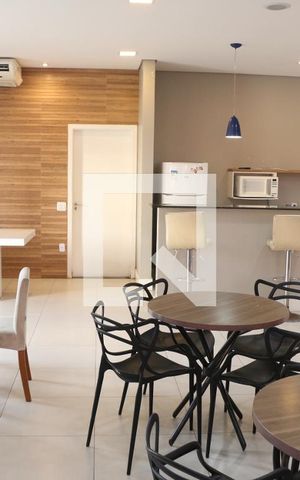 Apartamento para alugar com 53m², 2 quartos e 1 vagaÁrea comum 