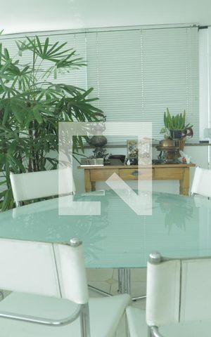Apartamento à venda com 123m², 3 quartos e 2 vagasSala