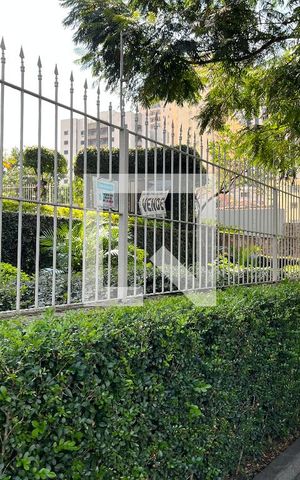 Apartamento à venda com 123m², 3 quartos e 2 vagasFachada