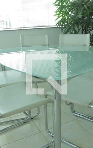 Apartamento à venda com 123m², 3 quartos e 2 vagasSala