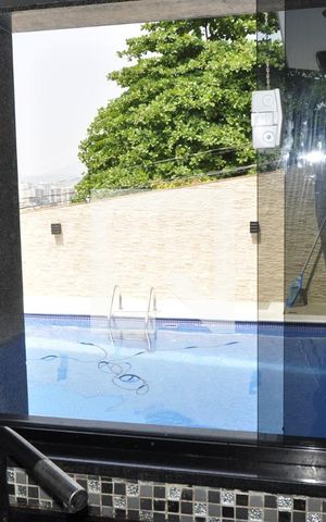 Casa à venda com 500m², 5 quartos e 5 vagasCozinha