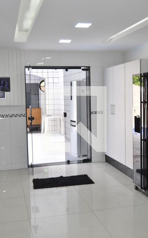 Casa à venda com 500m², 5 quartos e 5 vagasCozinha