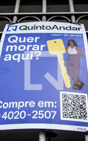 Casa à venda com 200m², 4 quartos e 4 vagas Casa à venda com 200m², 4 quartos e 4 vagasPlaca Quinto Andar