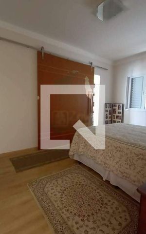 Casa à venda com 390m², 4 quartos e 4 vagas