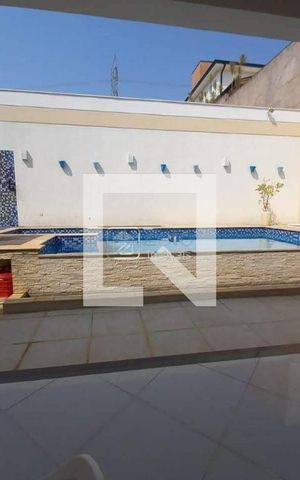 Casa à venda com 390m², 4 quartos e 4 vagas