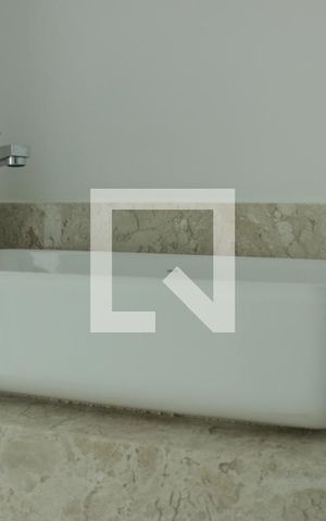 Apartamento à venda com 280m², 4 quartos e 4 vagaslavabo
