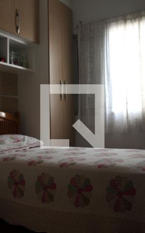 Apartamento à venda com 194m², 5 quartos e 3 vagasQuarto 2