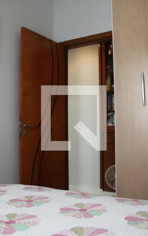 Apartamento à venda com 194m², 5 quartos e 3 vagasQuarto 2