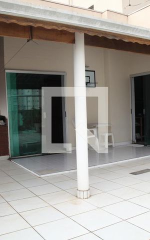 Apartamento à venda com 194m², 5 quartos e 3 vagasCobertura