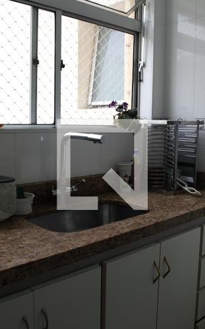 Apartamento à venda com 194m², 5 quartos e 3 vagasCozinha