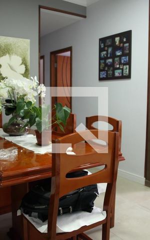 Apartamento à venda com 194m², 5 quartos e 3 vagasSala