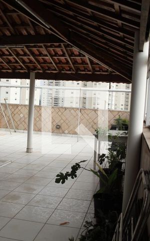 Apartamento à venda com 194m², 5 quartos e 3 vagasCobertura