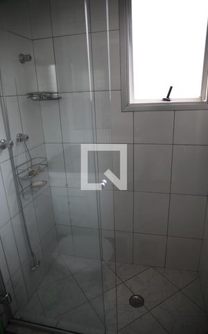 Apartamento à venda com 194m², 5 quartos e 3 vagasBanheiro da suíte