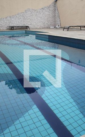Apartamento à venda com 194m², 5 quartos e 3 vagasÁrea comum - Piscina