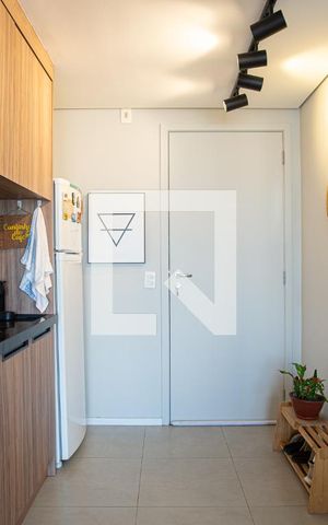 Studio para alugar com 35m², 1 quarto e 1 vaga Studio para alugar com 35m², 1 quarto e 1 vagaCozinha
