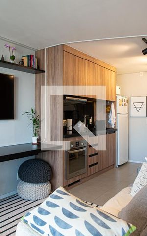 Studio para alugar com 35m², 1 quarto e 1 vaga Studio para alugar com 35m², 1 quarto e 1 vagaSala/Quarto