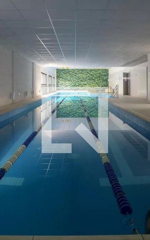 Studio para alugar com 35m², 1 quarto e 1 vaga Studio para alugar com 35m², 1 quarto e 1 vagaÁrea comum - Piscina coberta